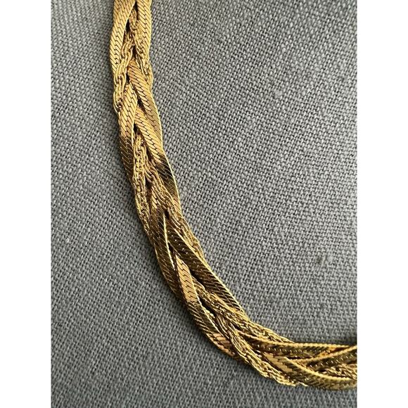 Vintage Lady Remington Gold Tone Braided Necklace - 18 Inch - Picture 4 of 7